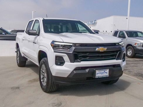 New 2026 Chevrolet Colorado LT w/ LT Convenience Package image 3