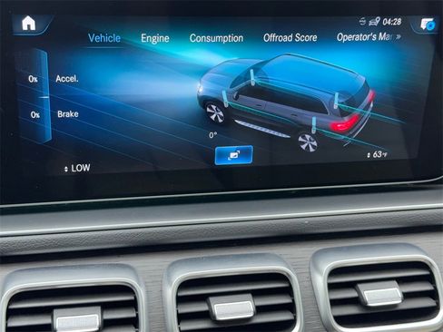 Used 2021 Mercedes-Benz GLS 450 4MATIC image 25