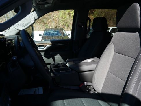 New 2026 Chevrolet Silverado 2500 LT w/ Snow Plow Prep/Camper Package image 9