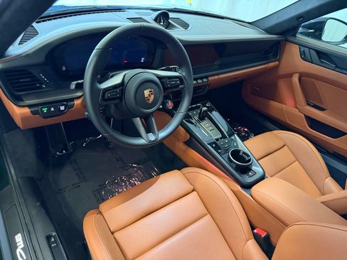 Used 2026 Porsche 911 Carrera GTS RWD image 4