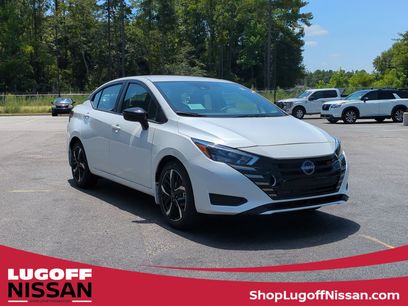 New 2025 Nissan Versa SR w/ Trunk Package