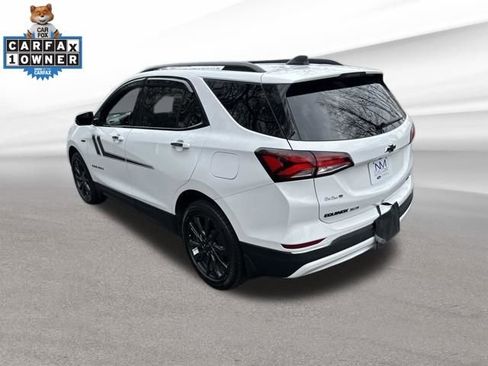 Used 2022 Chevrolet Equinox RS w/ Infotainment Package image 5