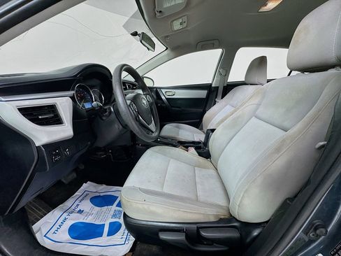 Used 2016 Toyota Corolla LE FWD image 23