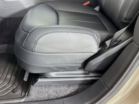 New 2026 Land Rover Range Rover SE image 22