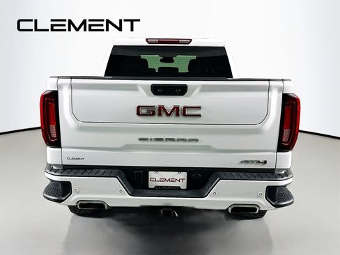 Used 2025 GMC Sierra 1500 AT4 AWD/4WD image 8