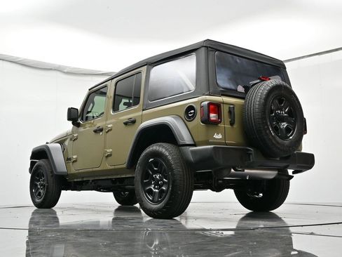 New 2026 Jeep Wrangler Unlimited Sport image 40