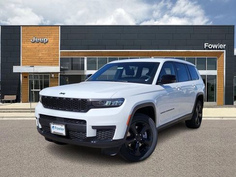 New 2025 Jeep Grand Cherokee L Laredo AWD/4WD image 1