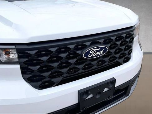 Used 2026 Ford Maverick XLT w/ Equipment Group 301A AWD/4WD image 25