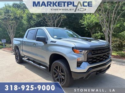 New 2026 Chevrolet Silverado 1500 Custom Trail Boss w/ Turbomax Blackout Package