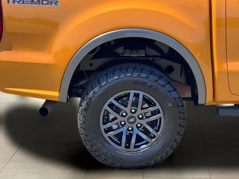 Used 2021 Ford Ranger Lariat w/ Tremor Off-Road Package AWD/4WD image 45