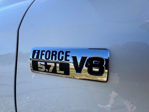 Used 2019 Toyota Tundra SR5 image 10