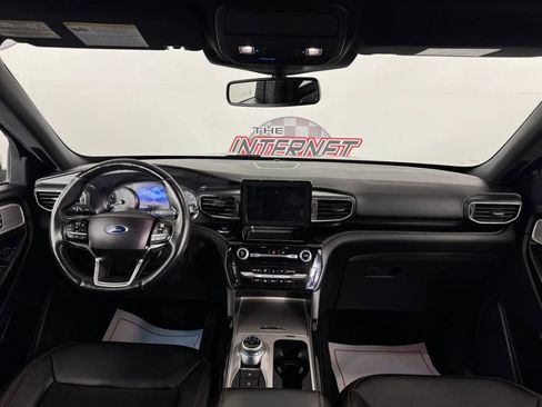 Used 2022 Ford Explorer ST-Line AWD/4WD image 10