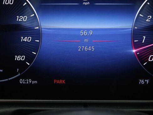 Used 2022 Mercedes-Benz C 300 Sedan image 13