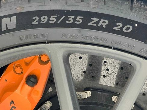 Used 2018 McLaren 570S Spider image 23