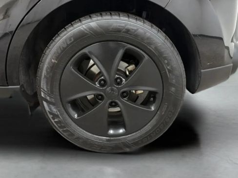 Used 2016 Kia Soul FWD image 27