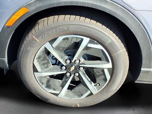 New 2026 Chevrolet Equinox EV LT image 22