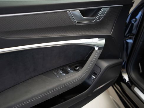 Used 2024 Audi RS 6 performance image 20