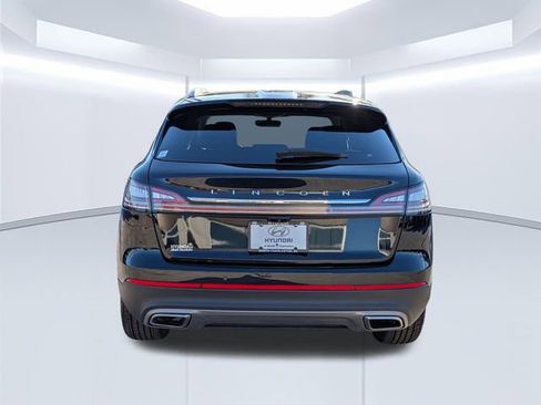 Used 2023 Lincoln Nautilus Reserve w/ Equipment Group 201A image 5