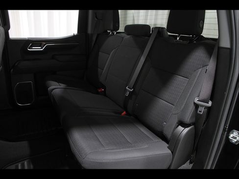 Certified 2023 Chevrolet Silverado 1500 LT AWD/4WD image 19