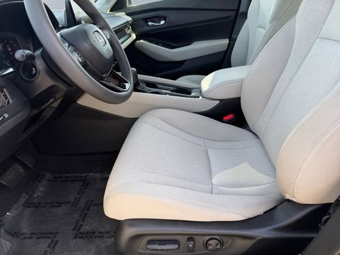 Used 2024 Honda Accord EX image 7