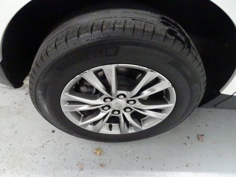 Used 2022 Cadillac XT5 Premium Luxury image 29