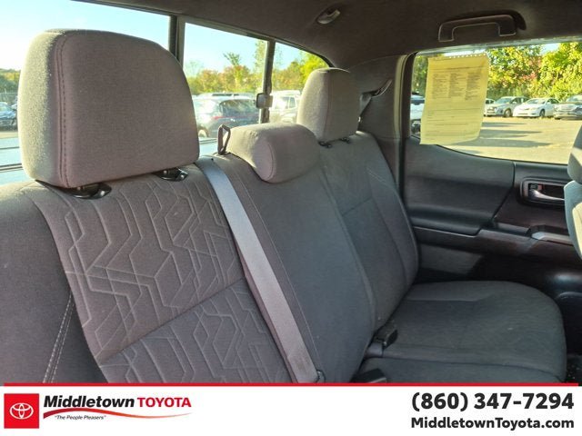 Used 2016 Toyota Tacoma TRD Sport w/ Towing Package AWD/4WD image 32