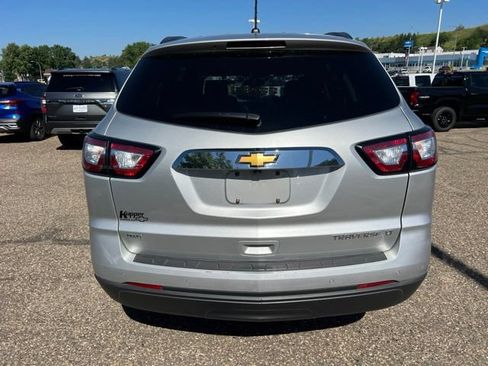 Used 2015 Chevrolet Traverse LT w/ Style and Technology Package AWD/4WD image 7