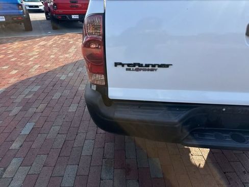 Used 2015 Toyota Tacoma PreRunner w/ Convenience Package RWD image 8