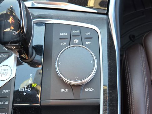 Used 2021 BMW 430i Convertible w/ Executive Package image 21