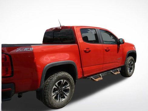 Used 2016 Chevrolet Colorado Z71 AWD/4WD image 4