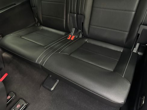 Used 2023 Volkswagen Atlas SEL AWD/4WD image 40