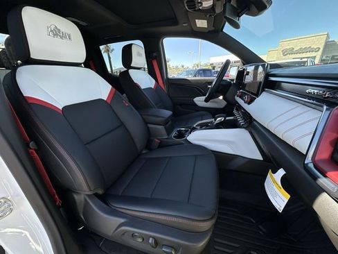 New 2026 GMC Canyon AT4X w/ AT4X AEV Edition AWD/4WD image 29