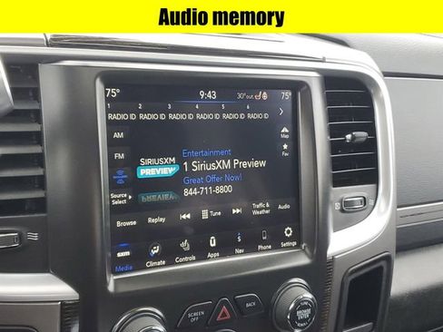 Used 2018 RAM 3500 Laramie Longhorn image 18