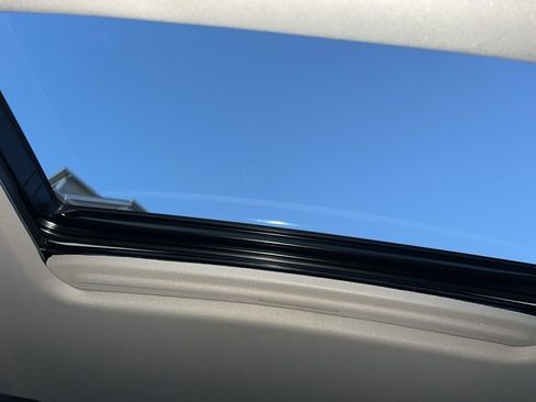 Used 2024 Honda Accord EX image 20