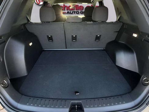 Used 2026 GMC Terrain Elevation AWD/4WD image 9