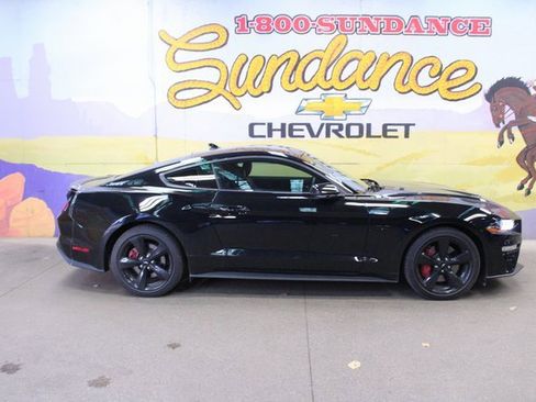 Used 2022 Ford Mustang GT Premium image 1
