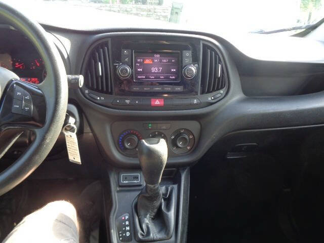 Used 2020 RAM ProMaster City Tradesman FWD image 16