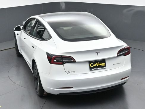 Used 2021 Tesla Model 3 Standard Range Plus image 39