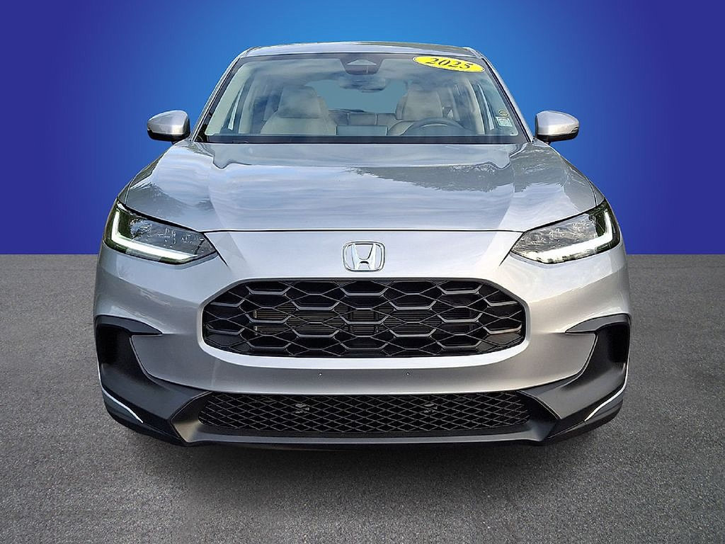 Used 2025 Honda HR-V LX image 2