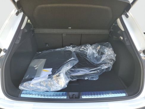 New 2026 Audi Q3 quattro 2.0T image 9