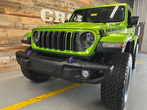 Used 2025 Jeep Wrangler Rubicon w/ Xtreme 35 Tire Package AWD/4WD image 54