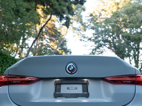 Used 2023 BMW M4 CSL image 76