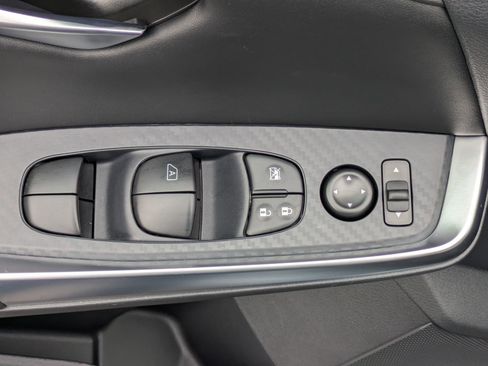 Used 2024 Nissan Sentra SR w/ SR Premium Package image 20