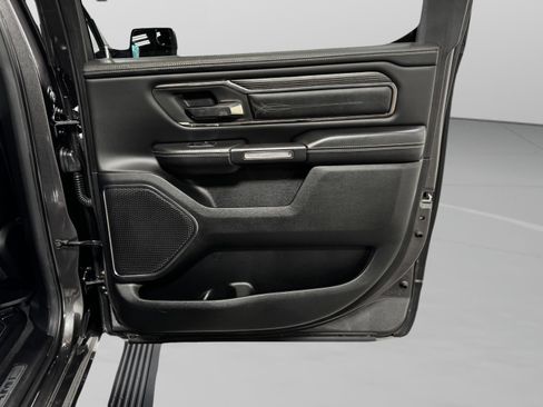 Used 2020 RAM 1500 Limited w/ Body Color Bumper Group image 38