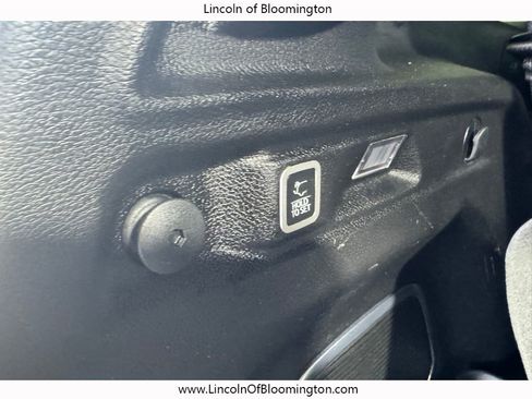 Used 2022 Jeep Grand Cherokee L Limited w/ Trailer Tow Group (B) AWD/4WD image 34