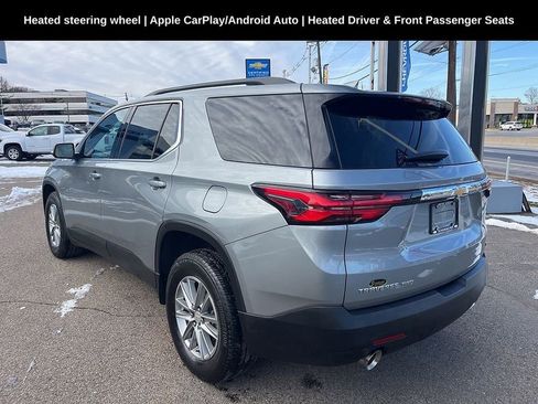 Used 2023 Chevrolet Traverse LT image 5