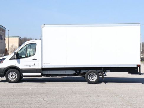 Used 2024 Ford Transit 350 Low Roof DRW w/ Shuttle Bus Prep Package RWD image 5