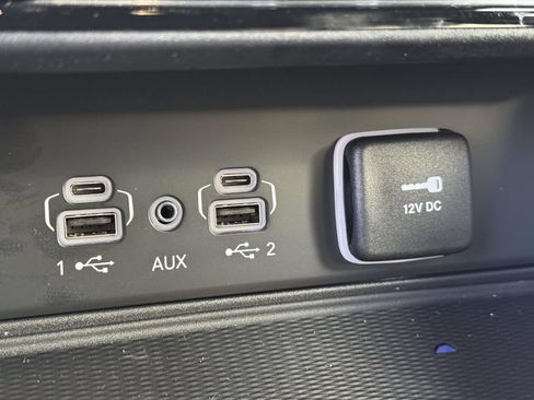 New 2025 Jeep Grand Cherokee 4WD image 21
