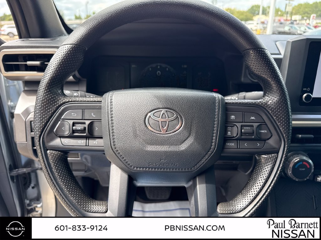 Used 2024 Toyota Tacoma SR5 AWD/4WD image 18