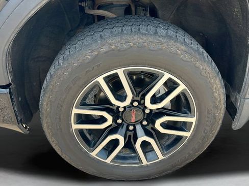 Used 2021 GMC Sierra 1500 AT4 AWD/4WD image 9